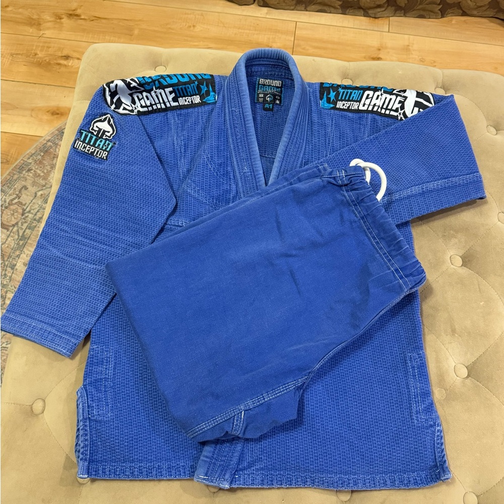 Ground Game Brazilian Jiu Jitsu (BJJ) Gi